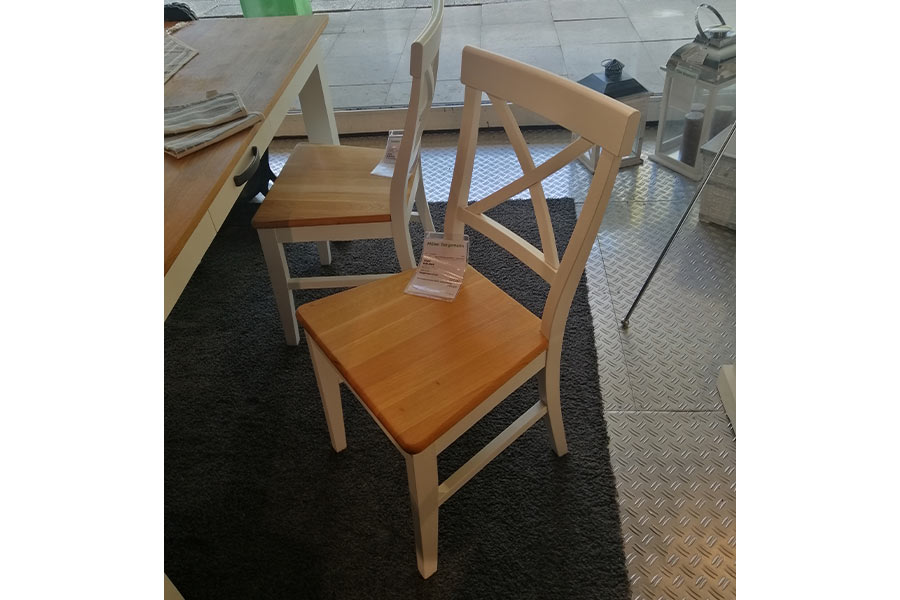 Stühle Wildeiche• Möbel Bergemann
